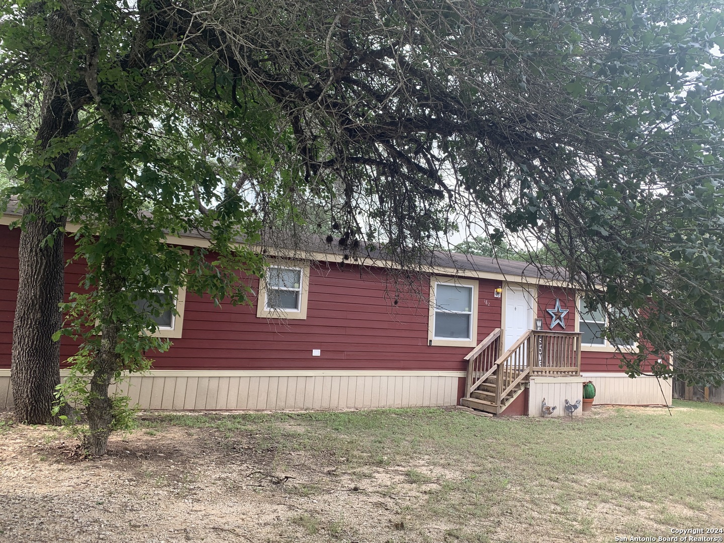 182 Encino Torcido Adkins TX 78101