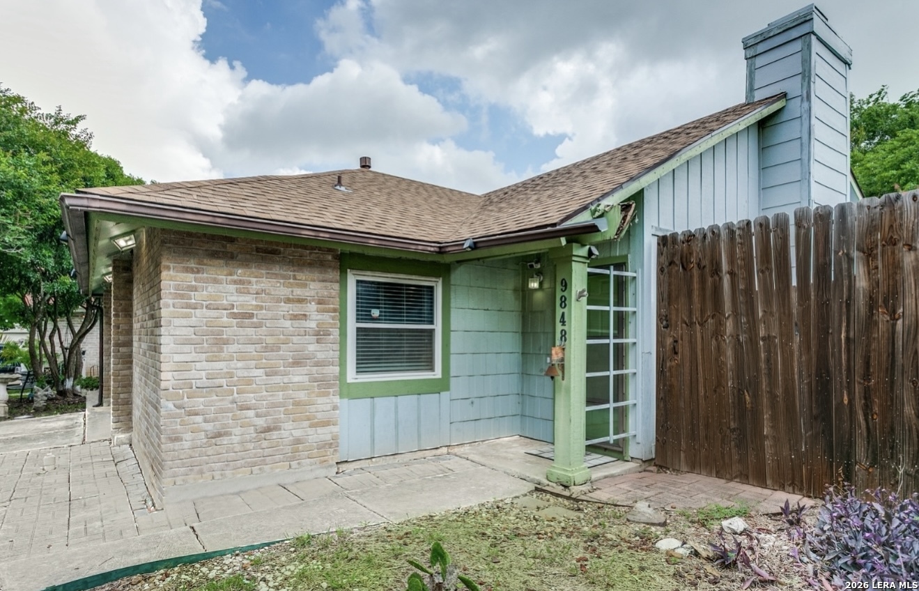 9848 Meadow Way Converse TX 78109