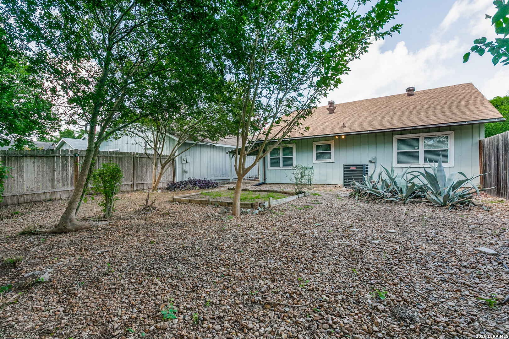 9848 Meadow Way Converse TX 78109