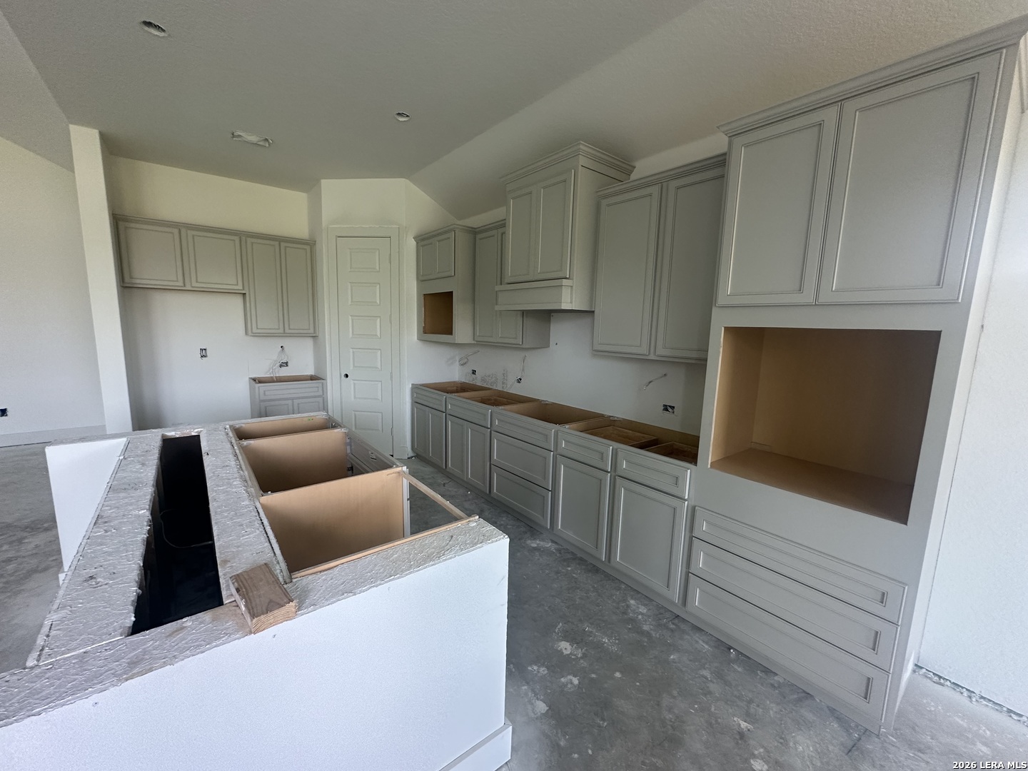 9322 Luke Path San Antonio TX 78254