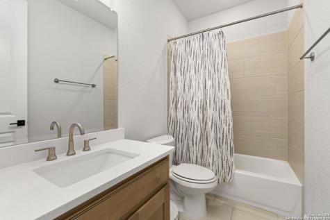 2469 Kookaburra New Braunfels TX 78132
