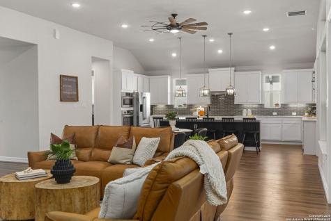 2469 Kookaburra New Braunfels TX 78132
