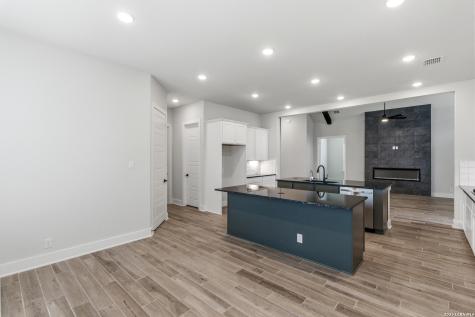 109 La Jara Boerne TX 78006