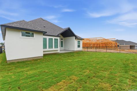 109 La Jara Boerne TX 78006