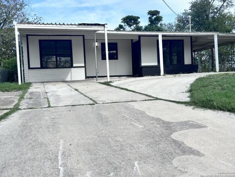 202 Earlyway Drive San Antonio TX 78233
