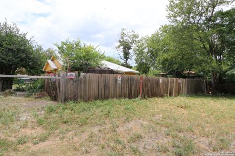 1607 San Carlos San Antonio TX 78207