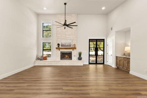 1129 Estate Drive New Braunfels TX 78132