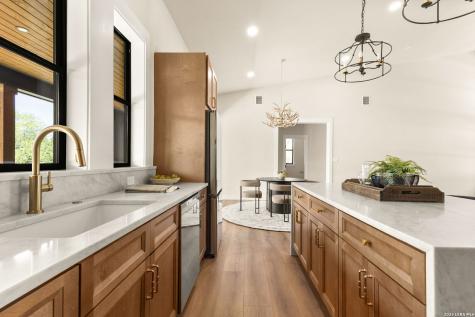 1129 Estate Drive New Braunfels TX 78132
