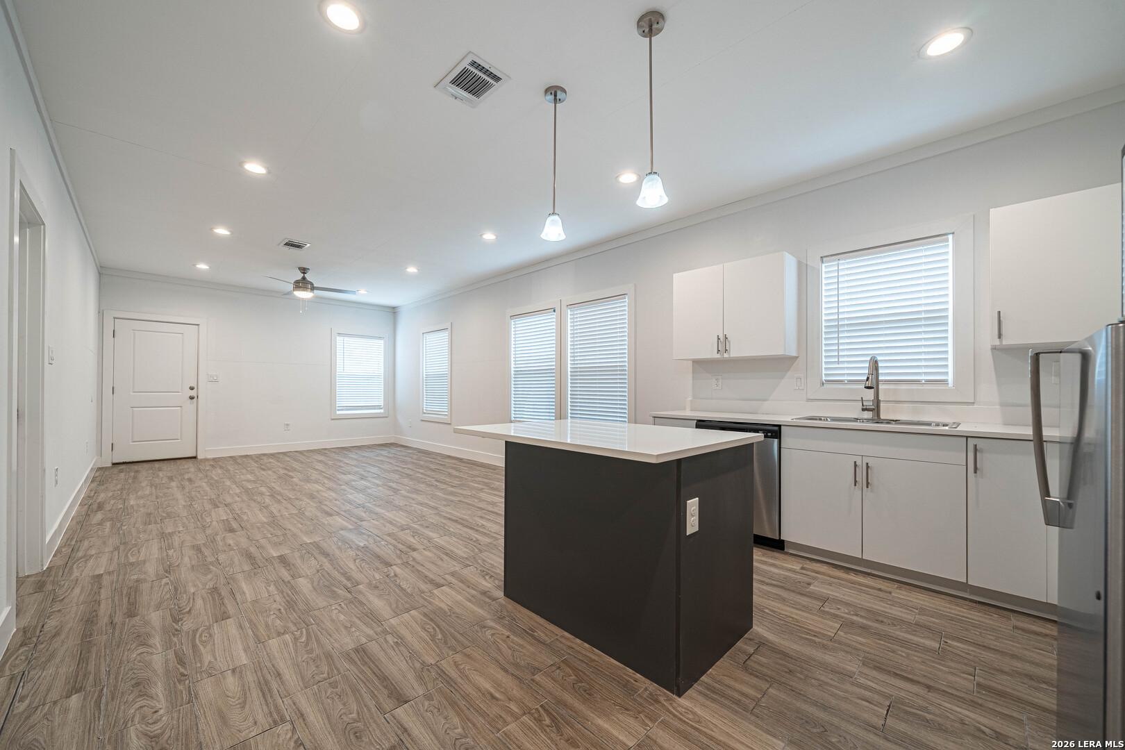 2111 W Houston San Antonio TX 78207