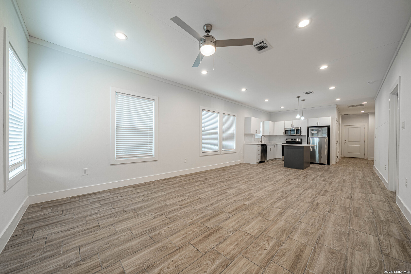 2111 W Houston San Antonio TX 78207