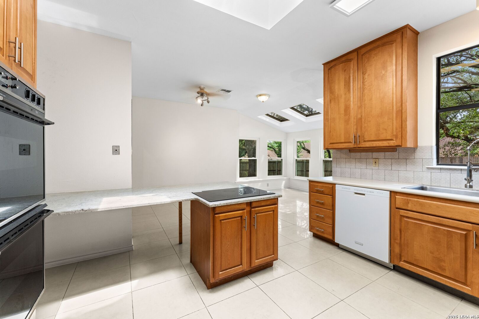 3915 Hunters Crest Street San Antonio TX 78230
