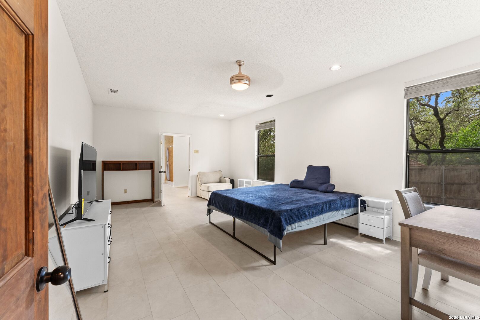 3915 Hunters Crest Street San Antonio TX 78230