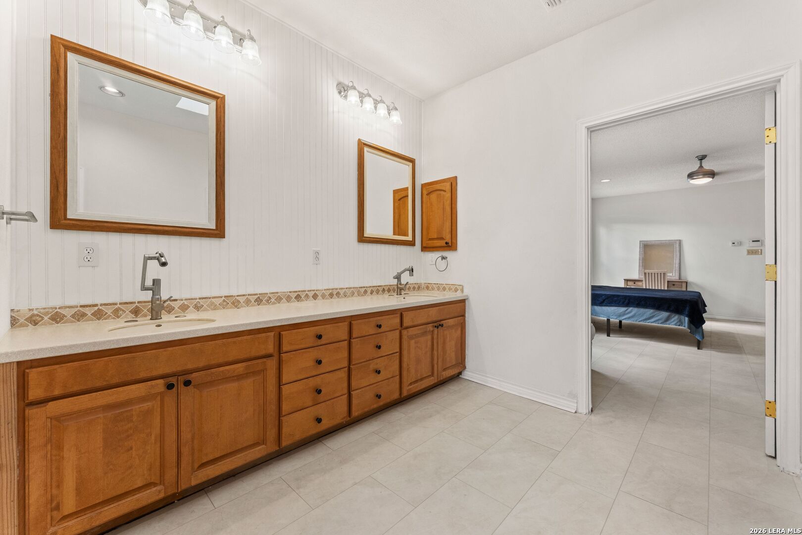 3915 Hunters Crest Street San Antonio TX 78230