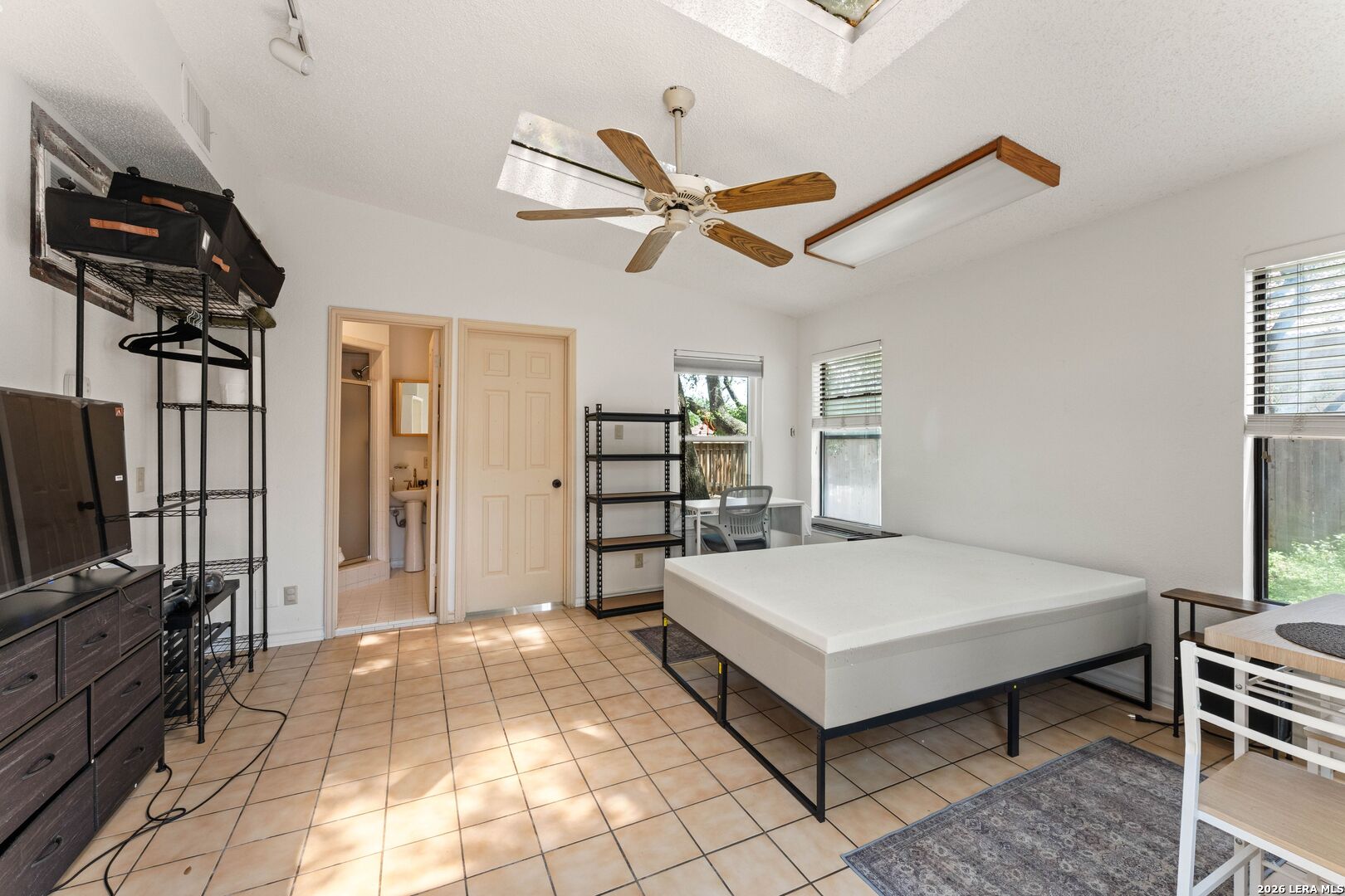 3915 Hunters Crest Street San Antonio TX 78230
