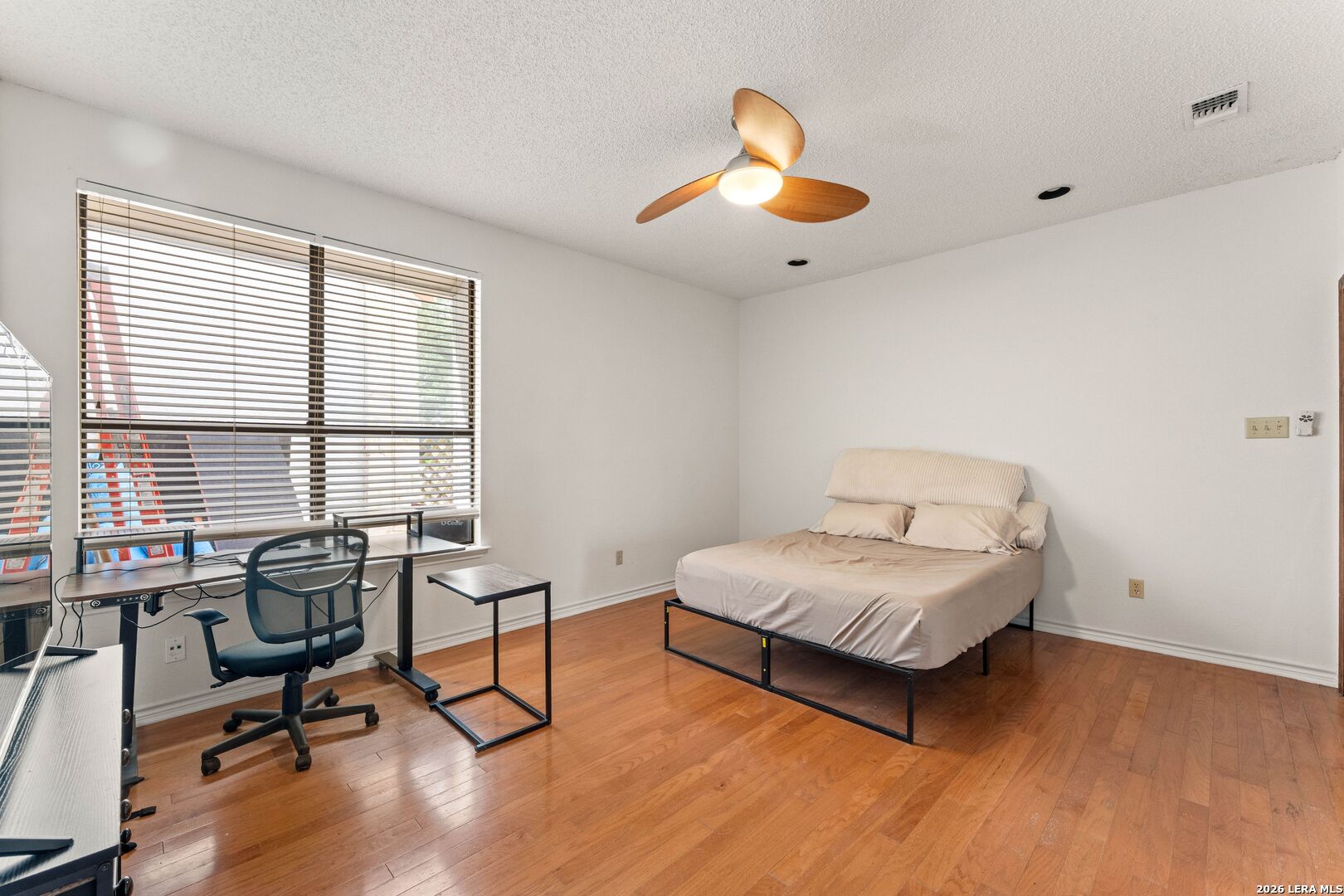 3915 Hunters Crest Street San Antonio TX 78230