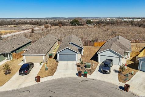 13511 Barton Cove San Antonio TX 78253