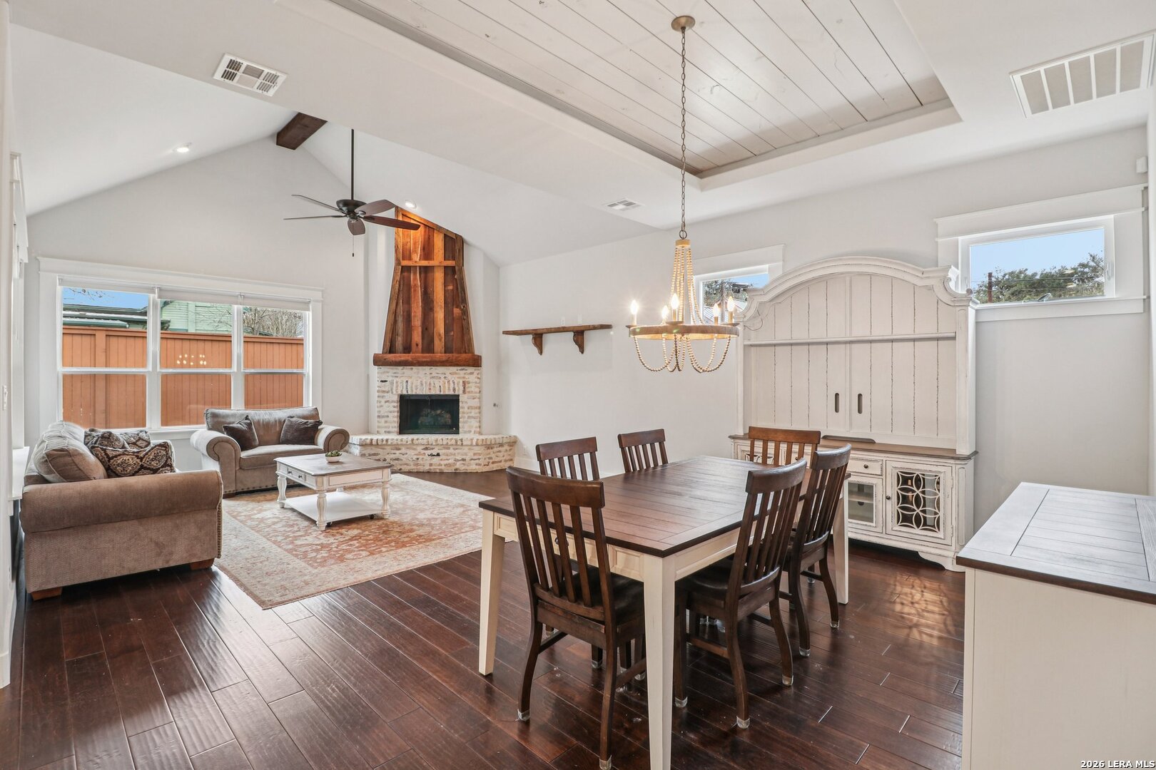 115 & 113 E Evergreen Boerne TX 78006
