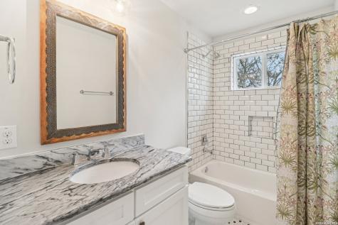 115 & 113 E Evergreen Boerne TX 78006