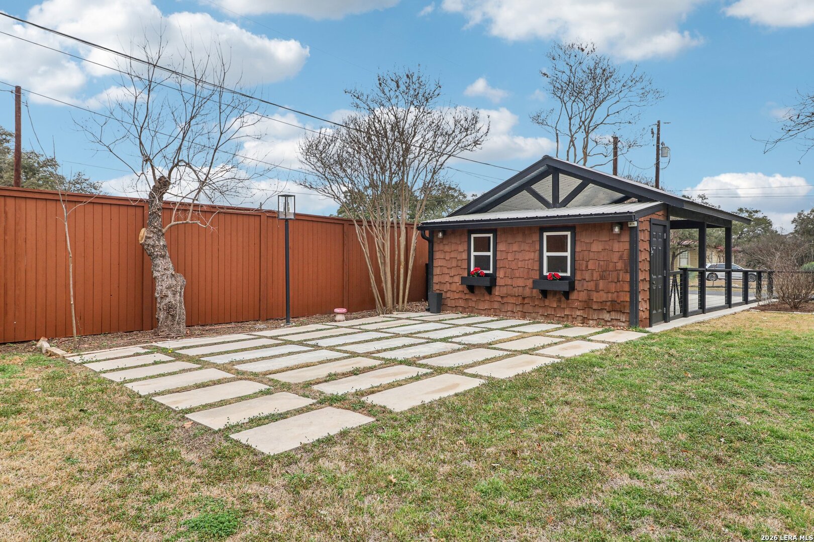 115 & 113 E Evergreen Boerne TX 78006