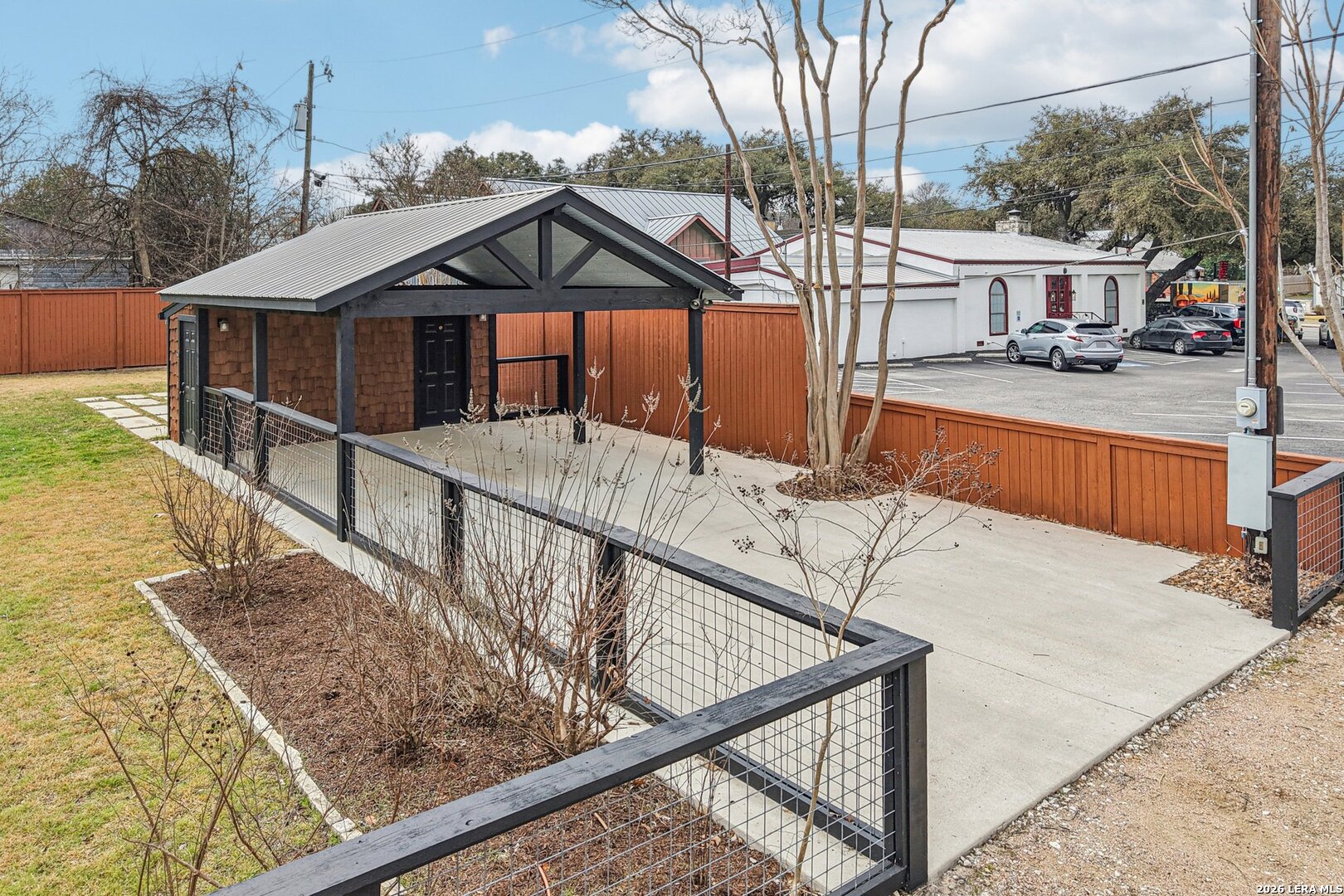 115 & 113 E Evergreen Boerne TX 78006