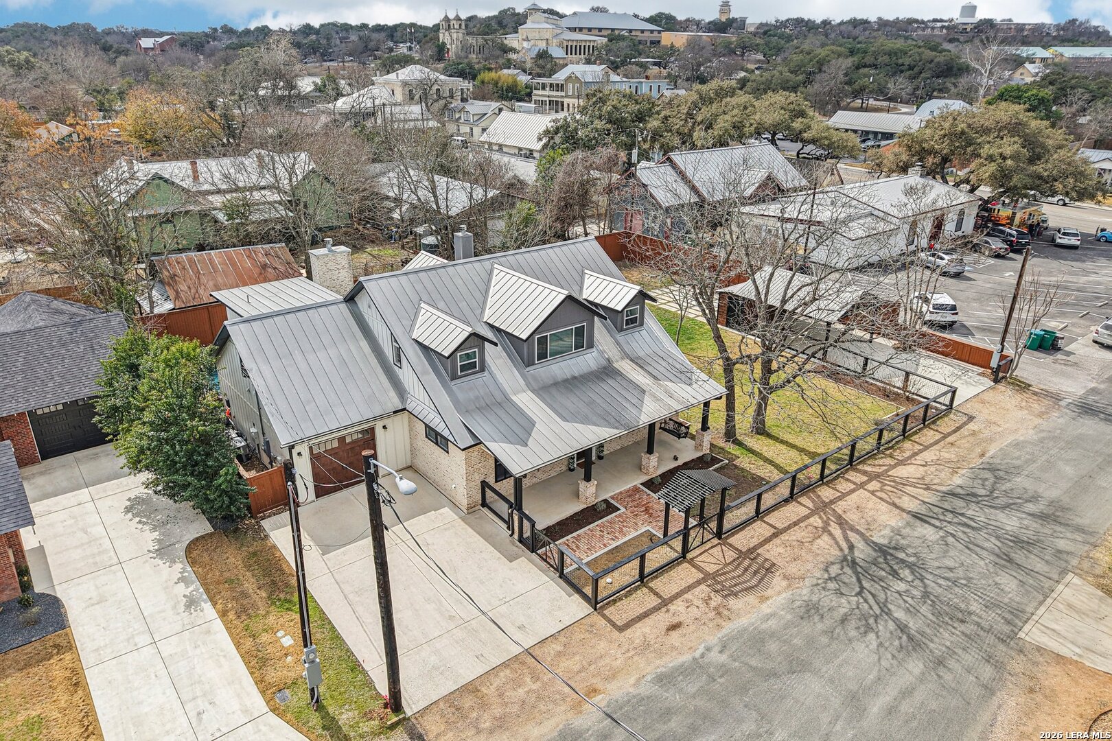 115 & 113 E Evergreen Boerne TX 78006