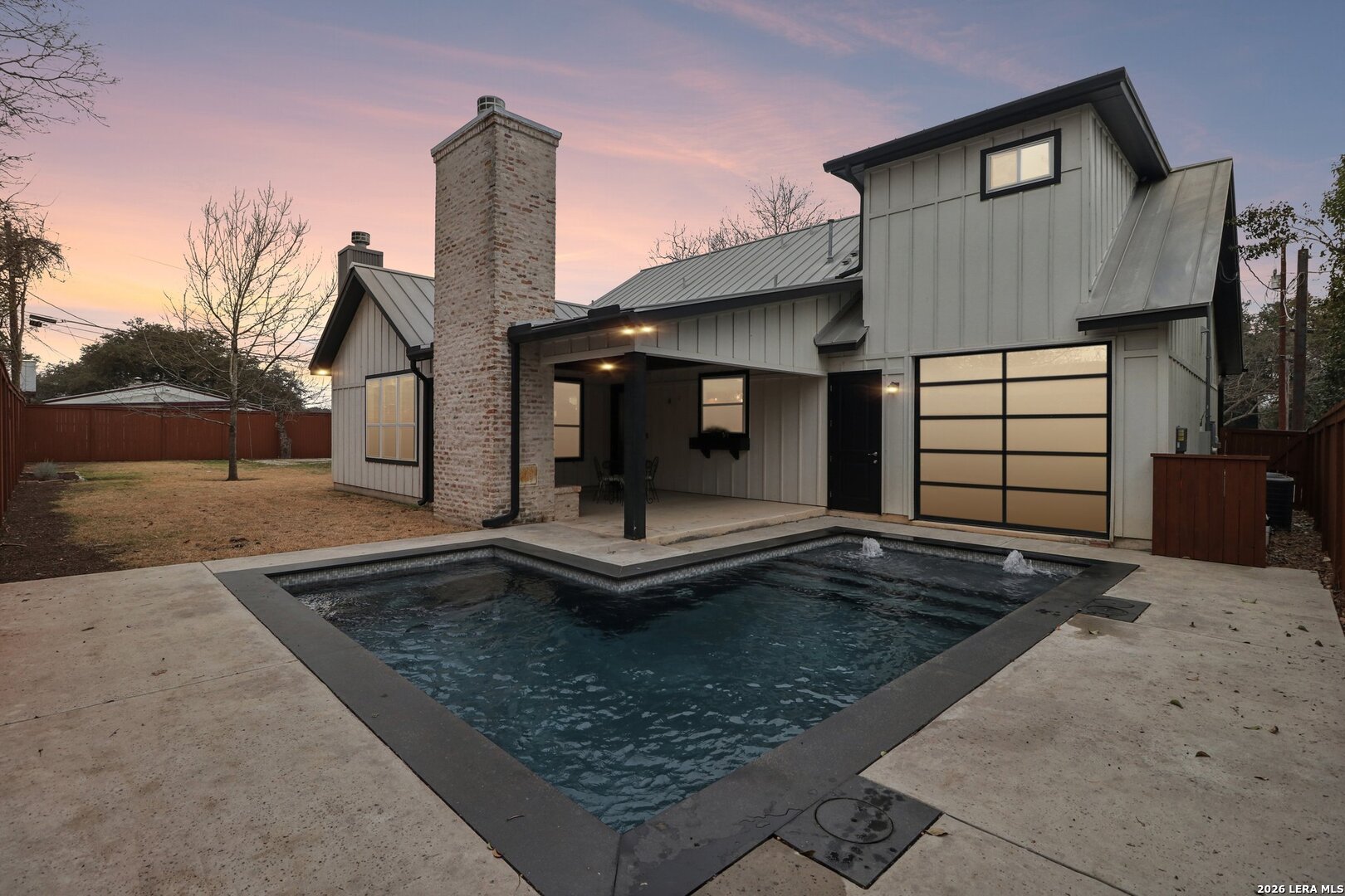 115 & 113 E Evergreen Boerne TX 78006