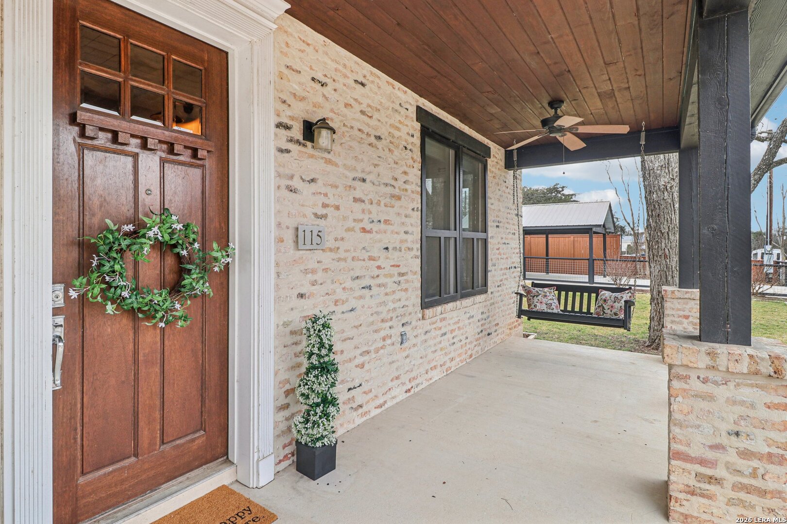 115 & 113 E Evergreen Boerne TX 78006