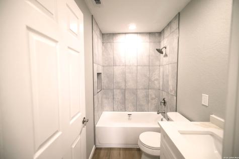5710 Green Manor San Antonio TX 78223