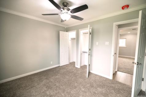 5710 Green Manor San Antonio TX 78223