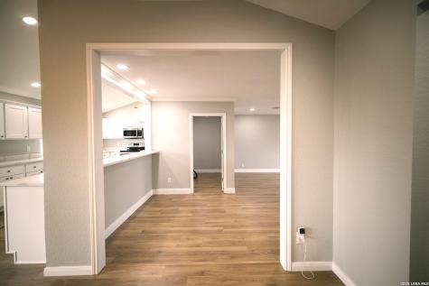 5710 Green Manor San Antonio TX 78223