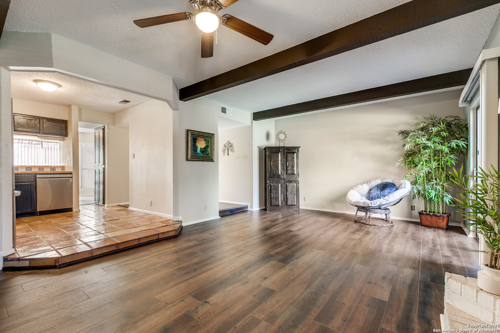 138 Caleta San Antonio TX 78232