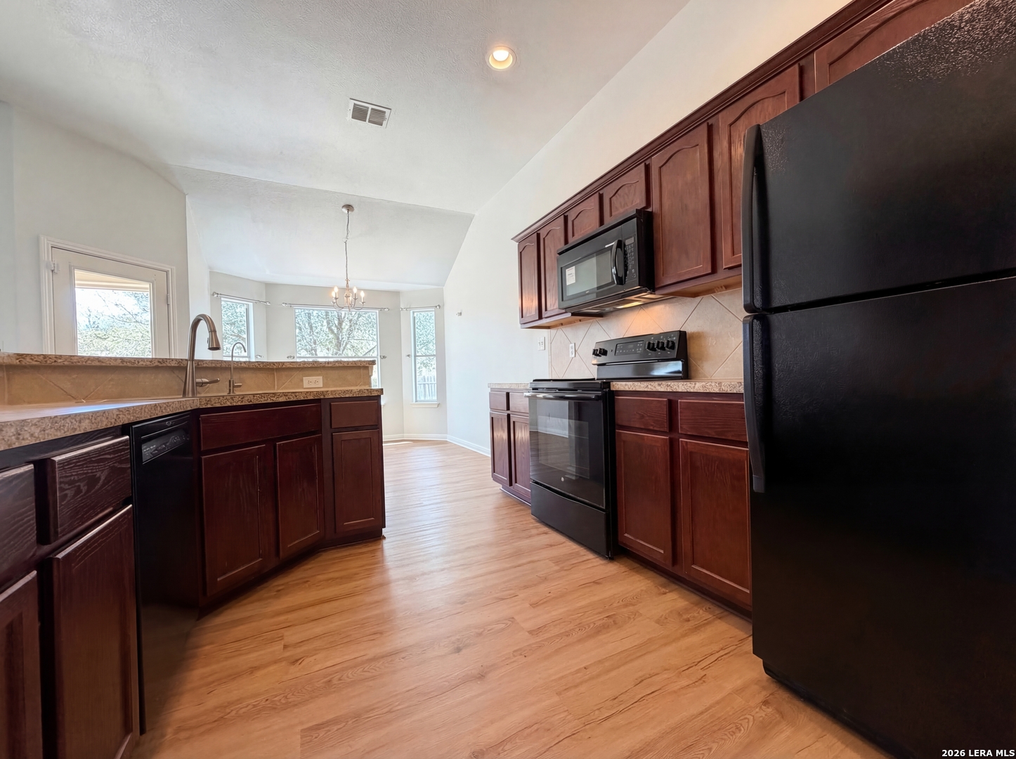 3945 Whisper Schertz TX 78108