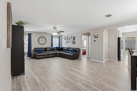 10922 Livewater San Antonio TX 78245