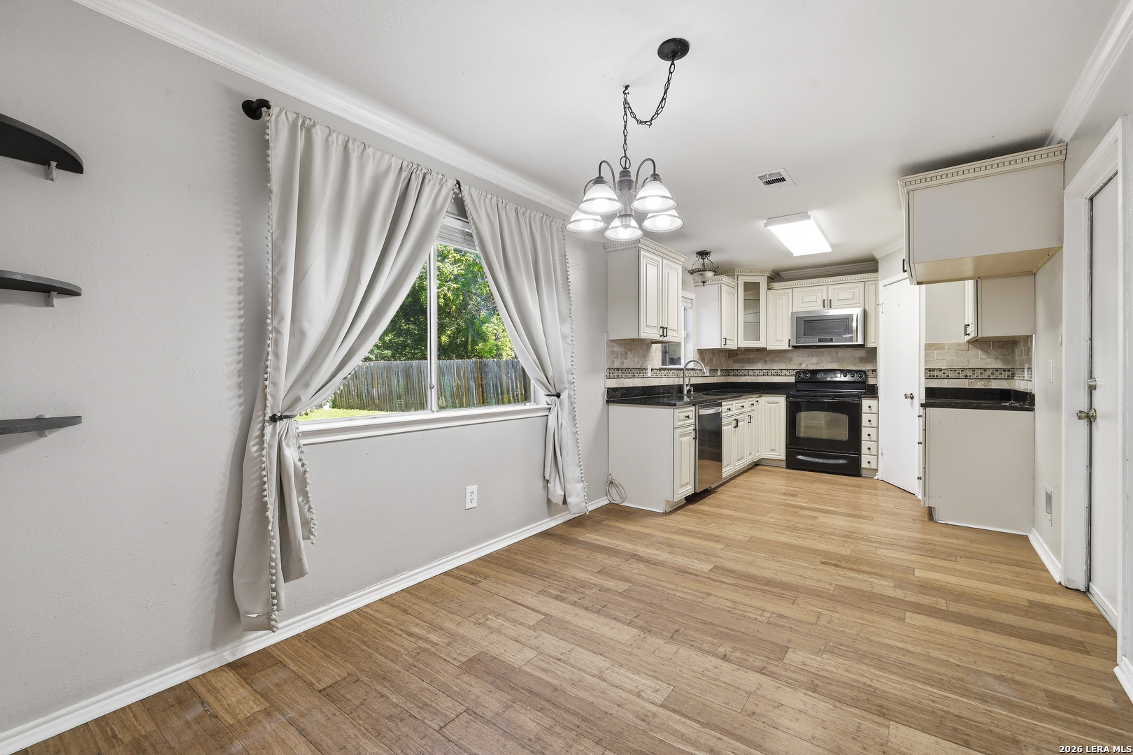 7223 Pine Branch San Antonio TX 78250