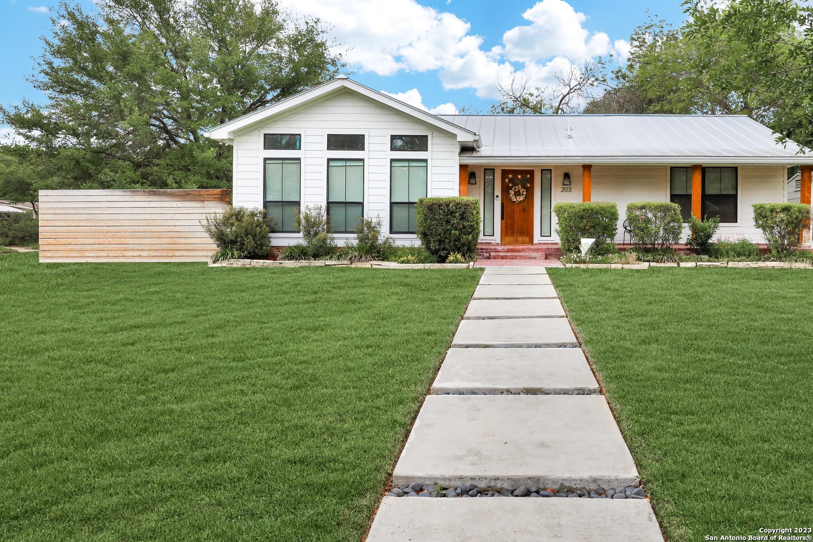 203 Harmon Drive San Antonio TX 78209