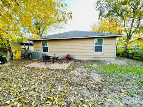 1415 Essex San Antonio TX 78210