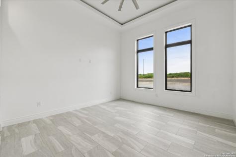 1799 County Road 651 Devine TX 78016