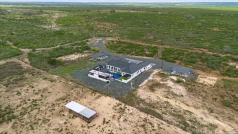 1799 County Road 651 Devine TX 78016