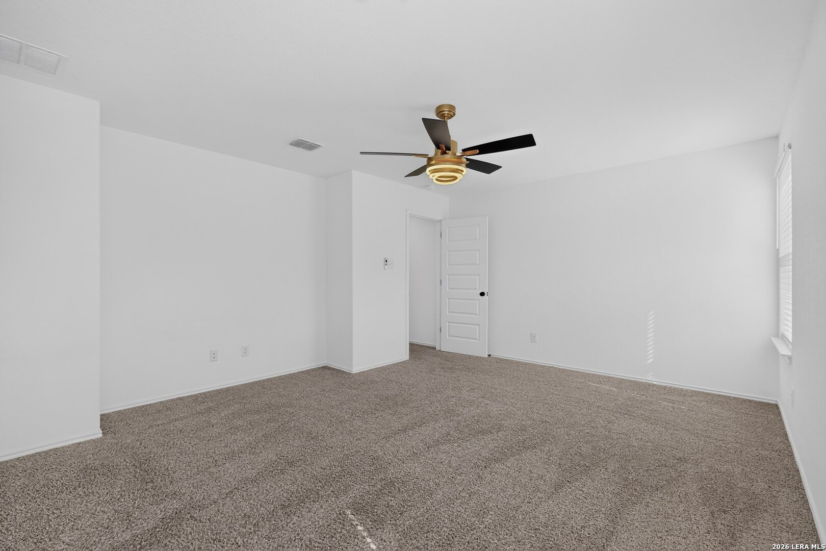 5306 Lisa Point St Hedwig TX 78152