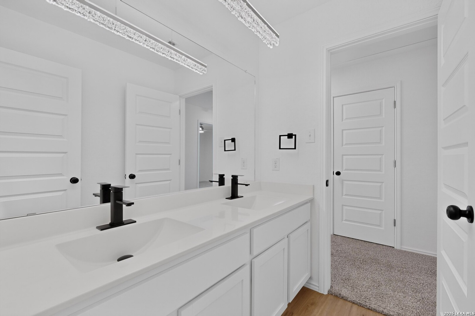 5306 Lisa Point St Hedwig TX 78152