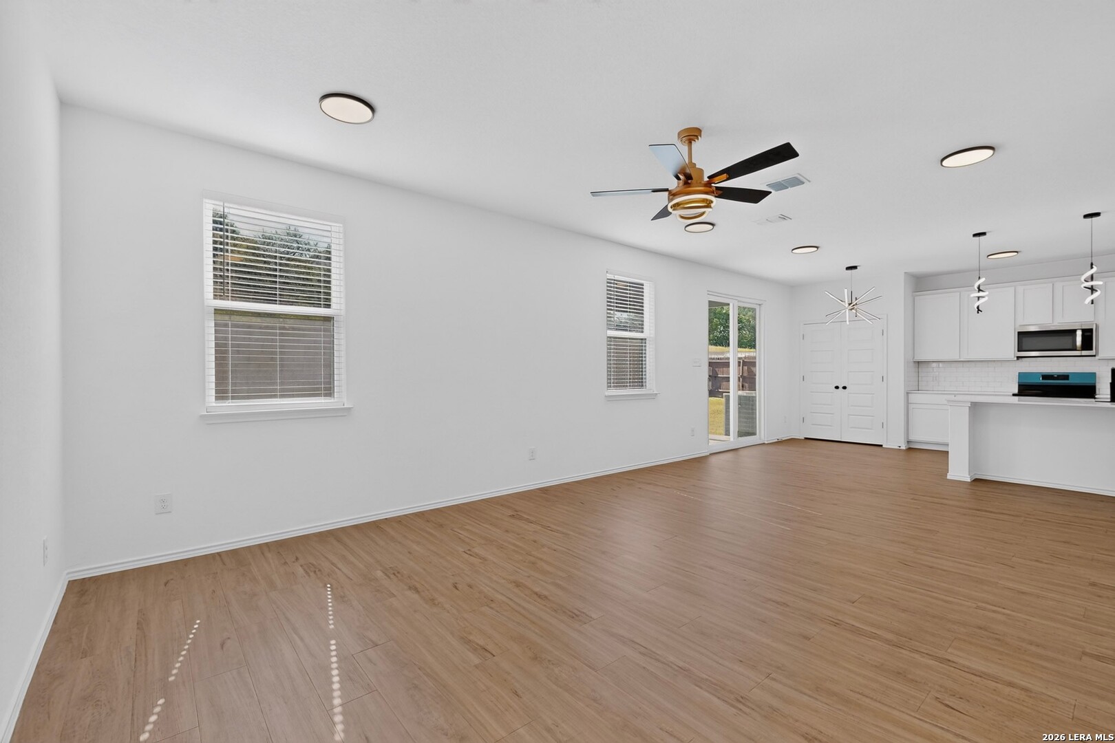 5306 Lisa Point St Hedwig TX 78152