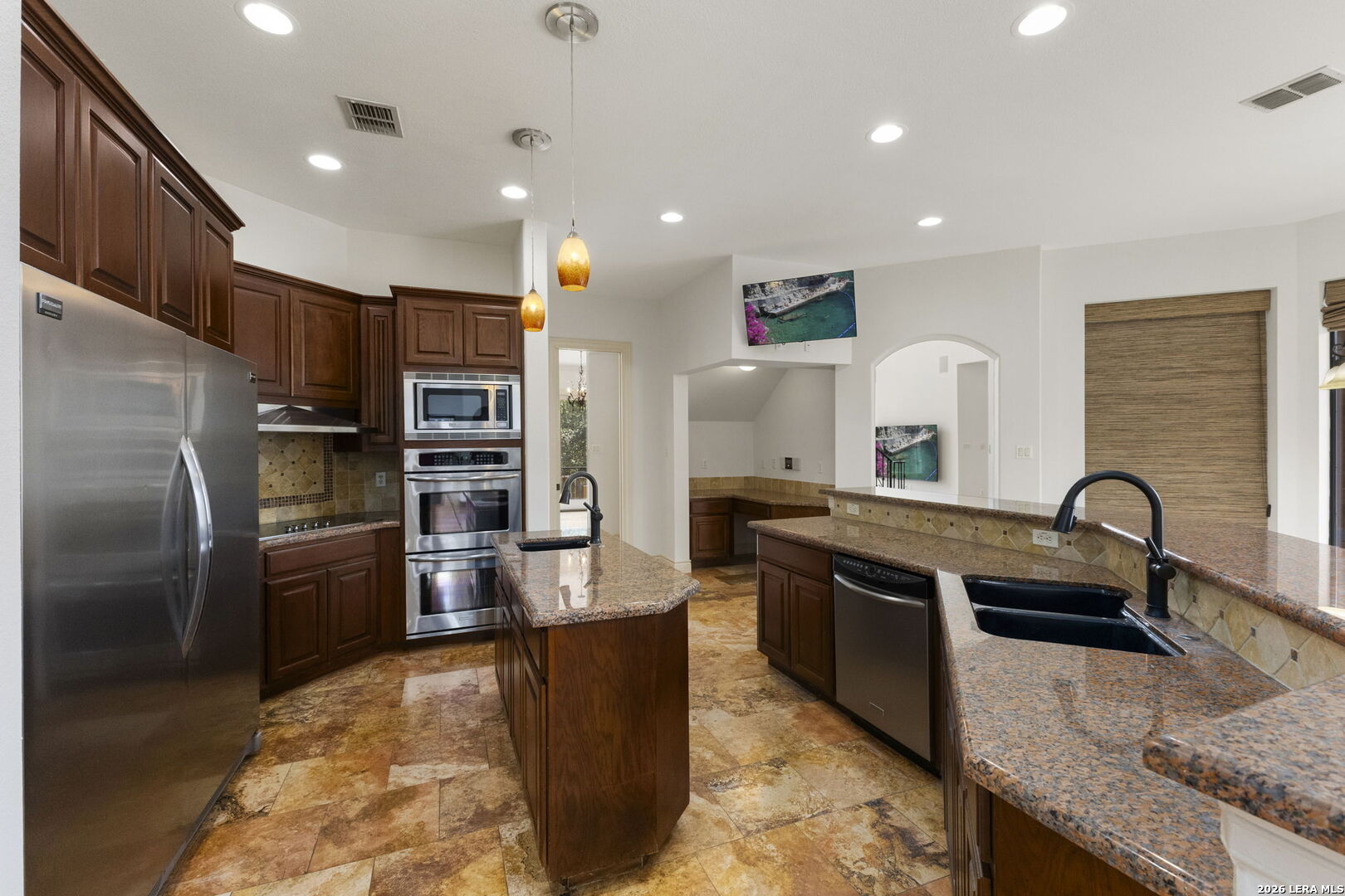 1426 Whisper Mountain San Antonio TX 78258