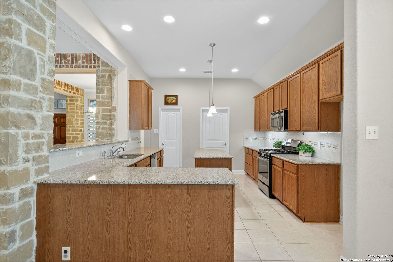 29010 Bettina Boerne TX 78006