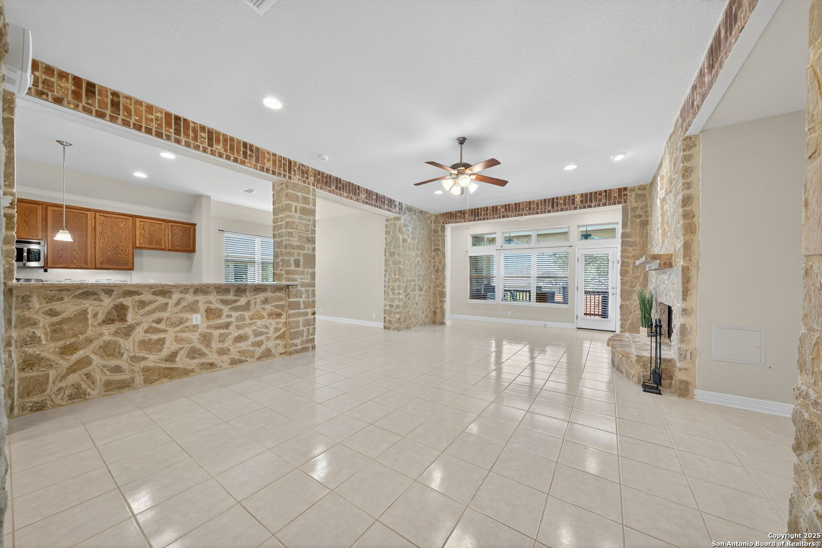 29010 Bettina Boerne TX 78006