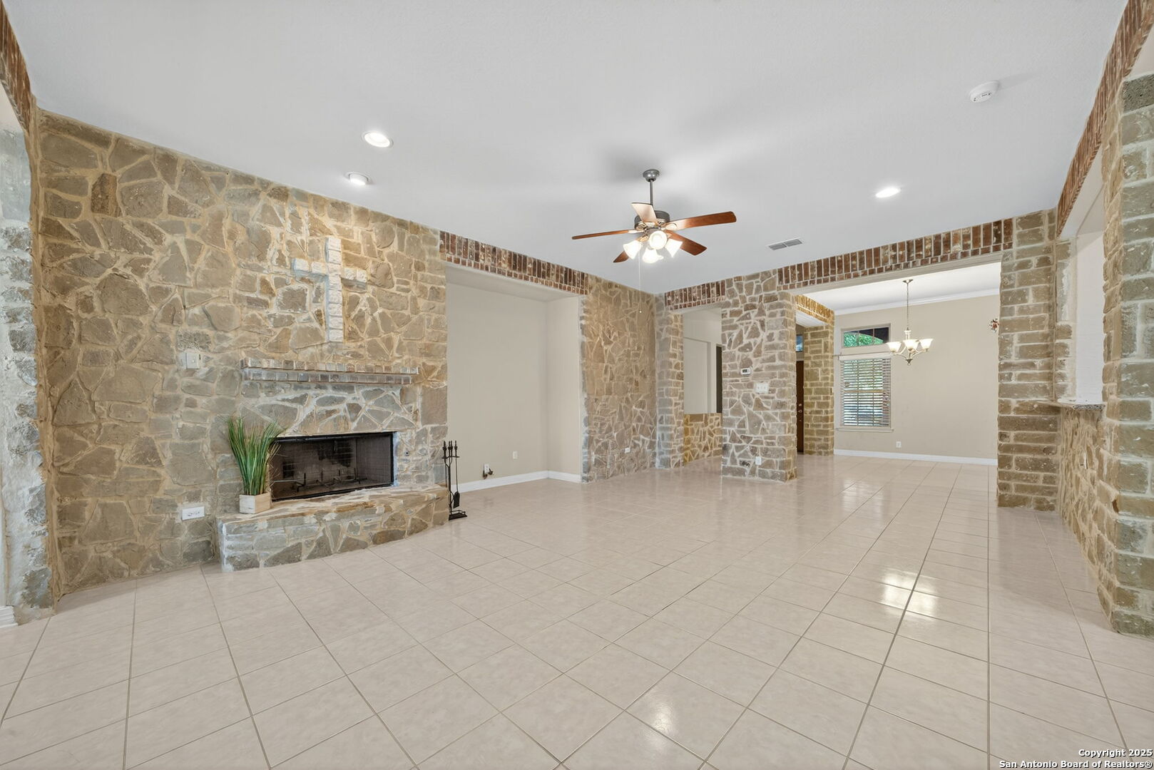 29010 Bettina Boerne TX 78006