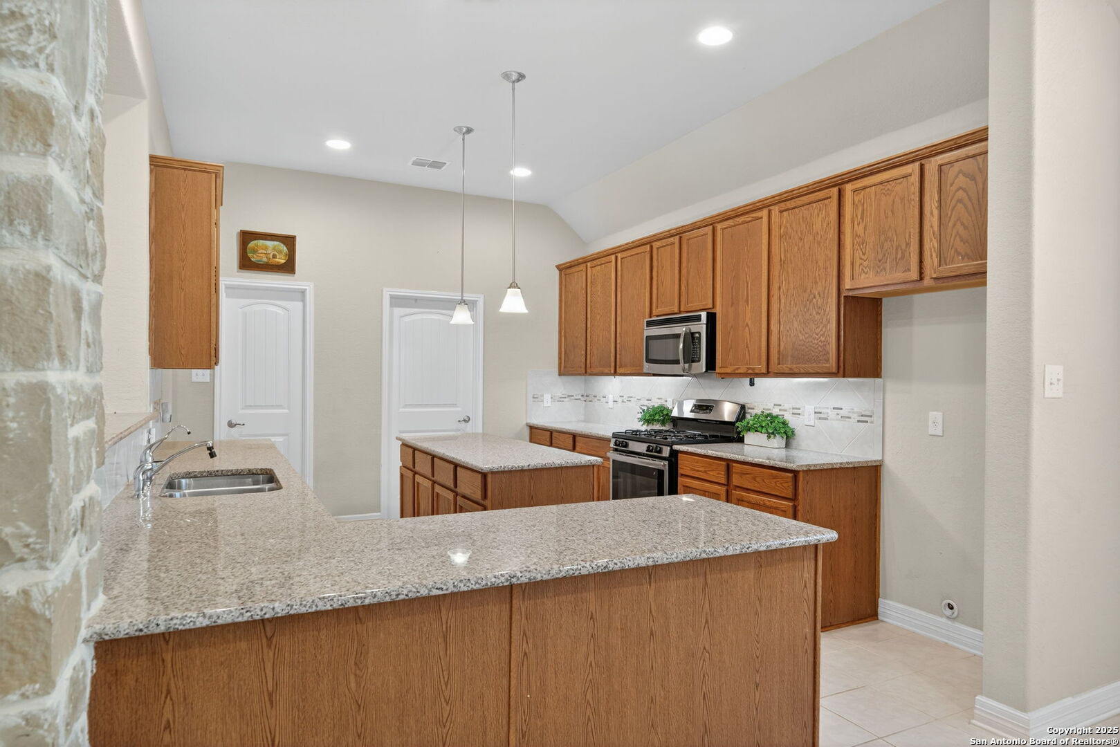 29010 Bettina Boerne TX 78006