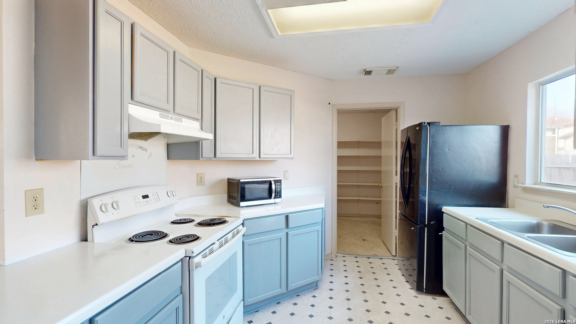 10127 Sunset Place San Antonio TX 78245