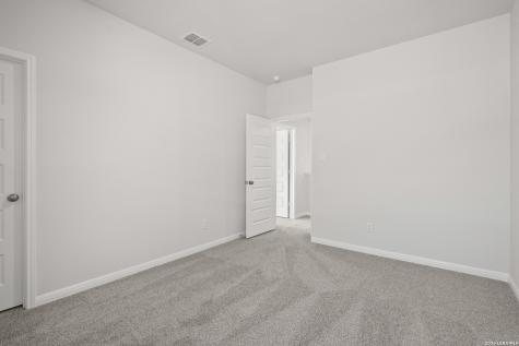 174 Hunters Camp San Antonio TX 78245