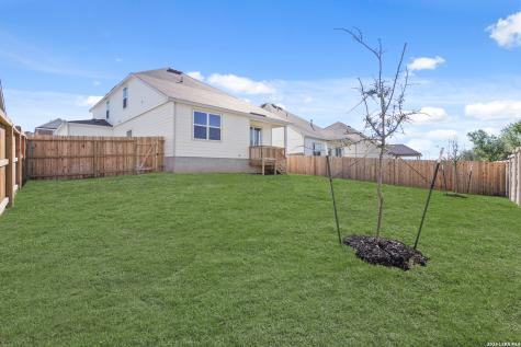 174 Hunters Camp San Antonio TX 78245