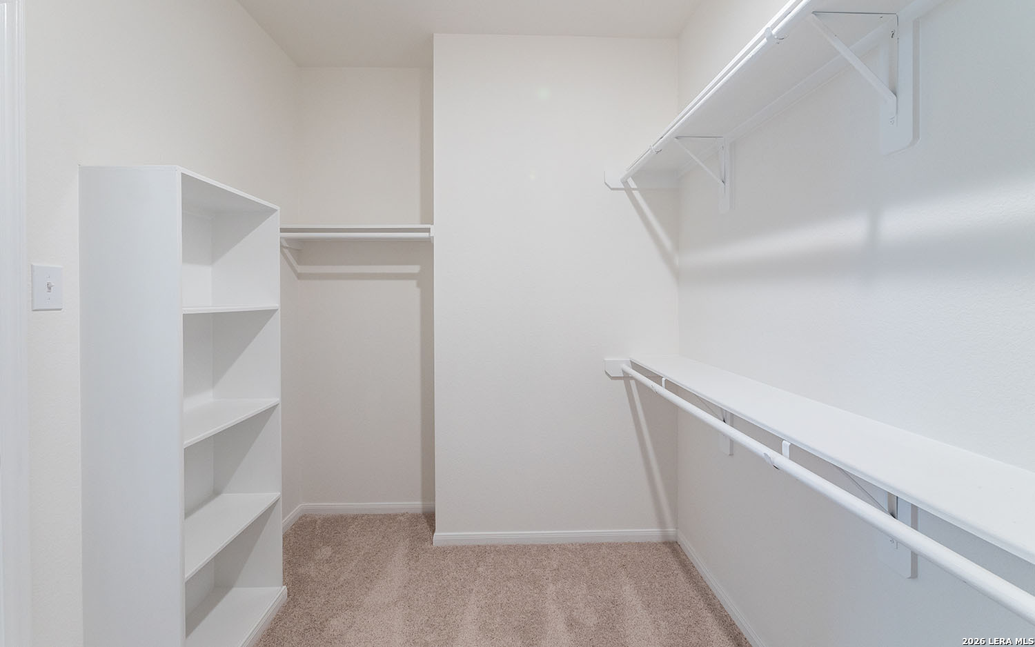 11163 Hollinger Circle Converse TX 78109